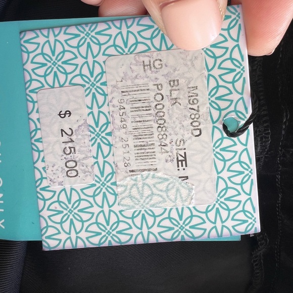 Ming Wang Black Wide Leg Velvet Pants size Medium NWT $215 Christmas Holiday - Picture 8 of 8